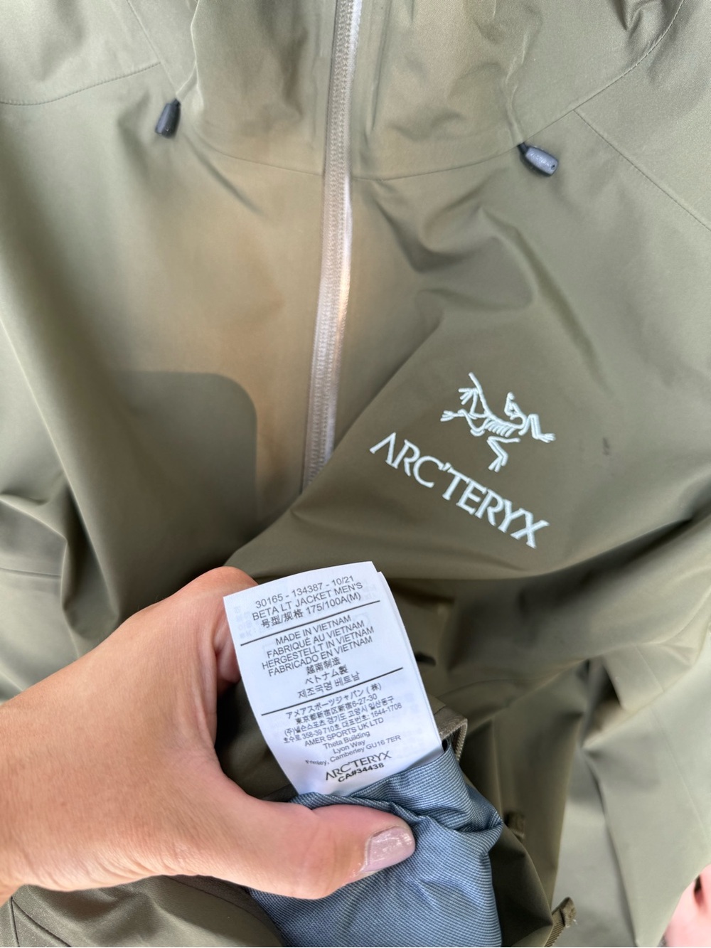 Arc'teryx Men's Olive Jacket with Hood - Picture 5 of 6